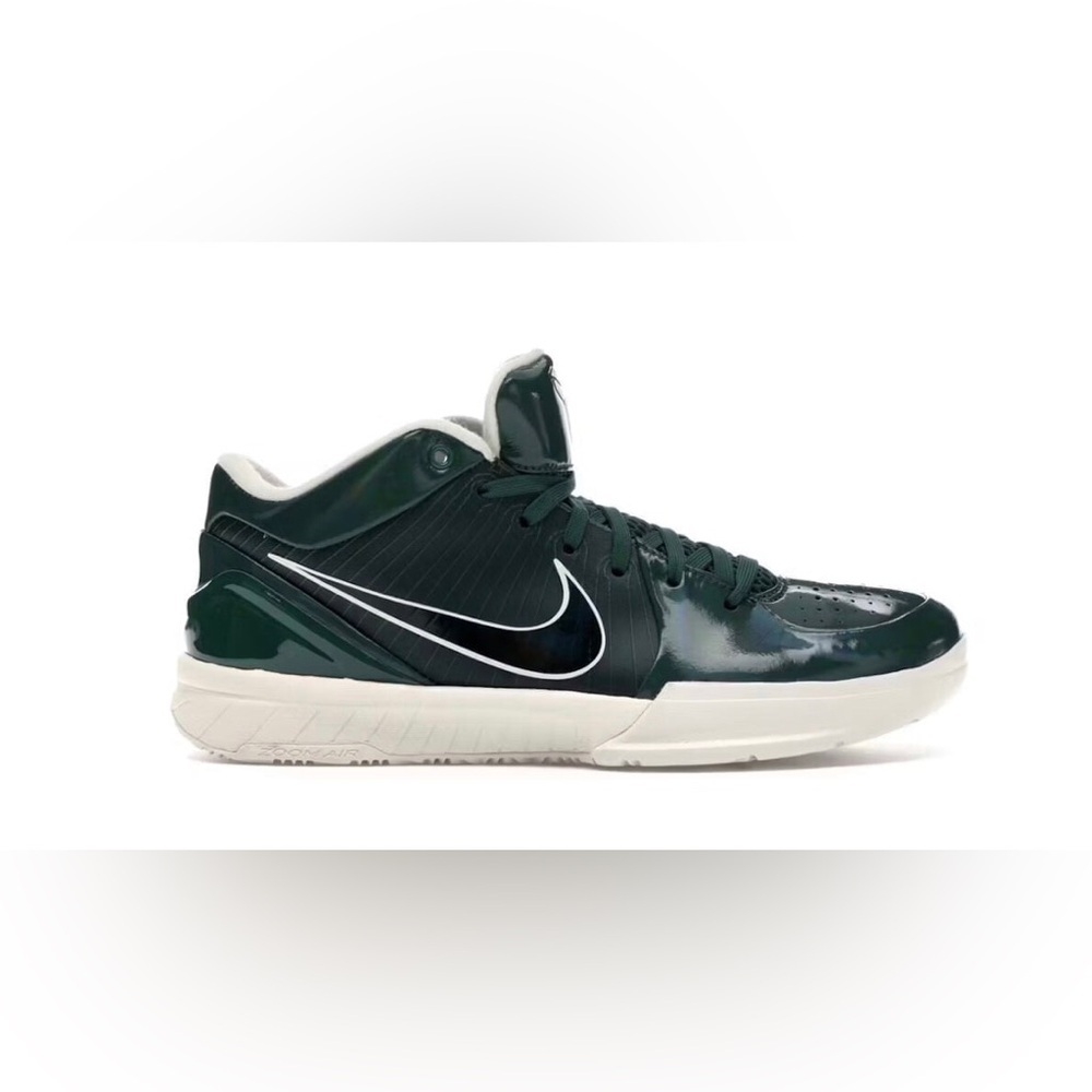 Nike Kobe 4 Protro Undefeated Milwaukee Bucks